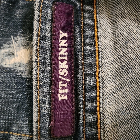 Vintage Rhinestone Skinny Jeans - Picture 11 of 11